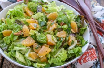 Orange Parsley Salad with White Balsamic Vinaigrette