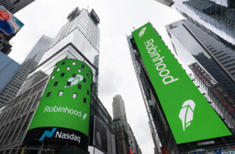 The SEC is dropping an investigation into Robinhood