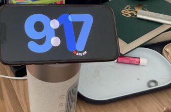 StandBy Mode iPhone uses