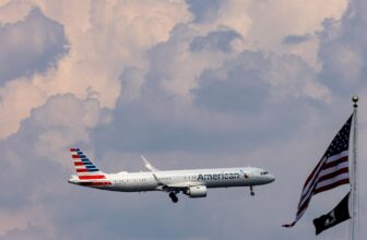 American Airlines will provide inflight Wi-Fi for free starting next year
