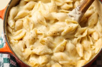 Panera Mac and Cheese – Cookies and Cups