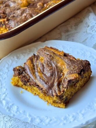 PEANUT BUTTER PUMPKIN SWIRL BARS